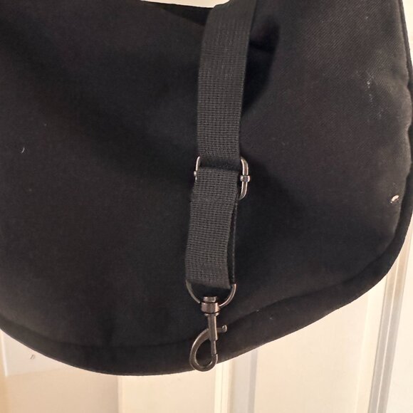 Noah & Paw Dog Sling Carrier for Small Dogs 5-18lb and Cats (fur lined) - Picture 10 of 10